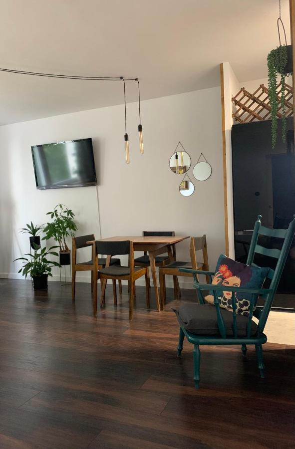 Metro Trocka Apartment Warszawa Eksteriør bilde
